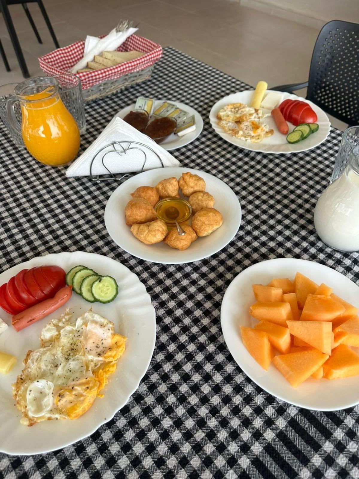 Mario Hotel Ksamil